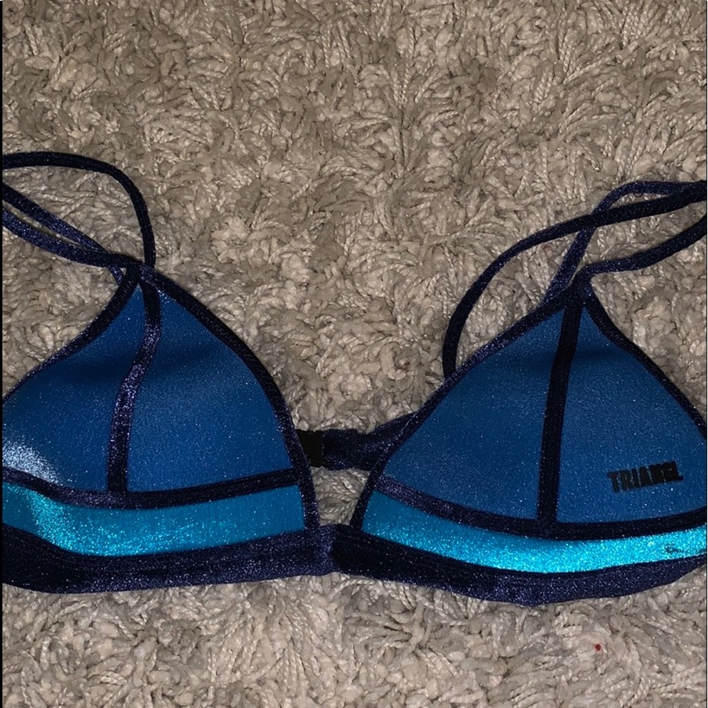 triangl tootsie blue moon